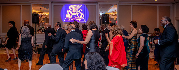 Christmas Party-12.08-I-1881