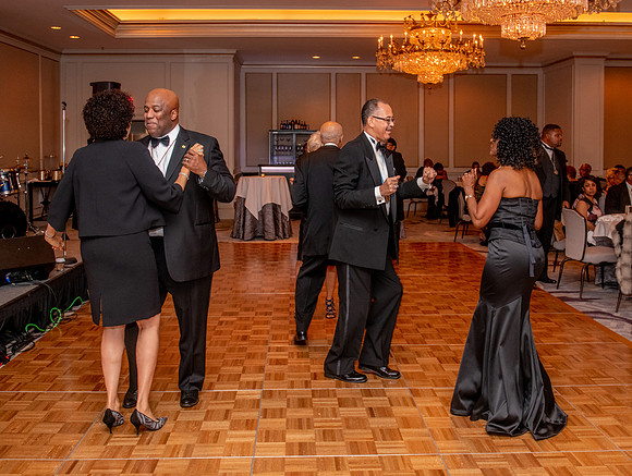 Christmas Party-12.08-I-1878